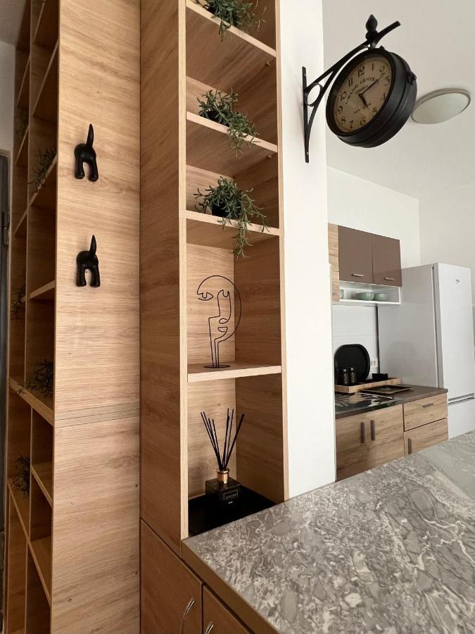Apartamento Delete 5 - Zemunske Kapije Belgrado Exterior foto